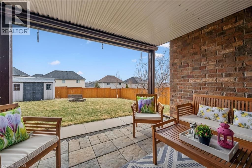 29 ENGLISH CRESCENT Image 37