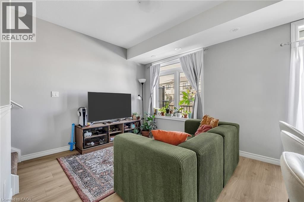 106 LOMOND LANE Image 8