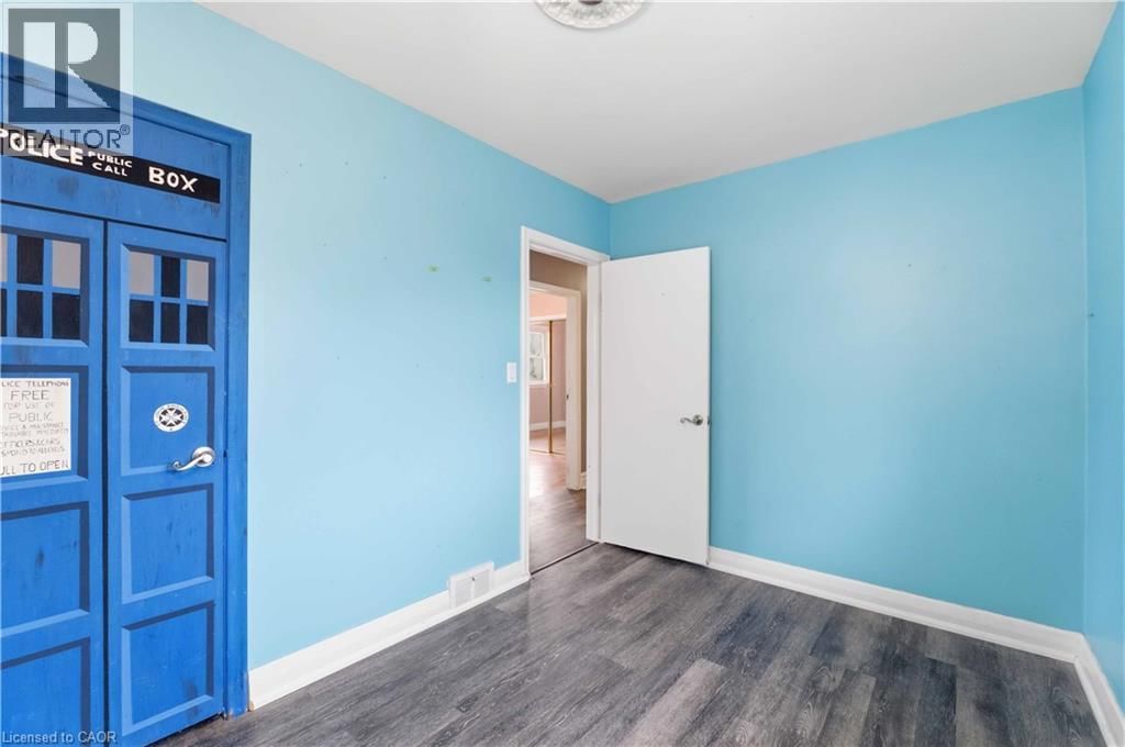 40 NICKERSON AVENUE Image 13