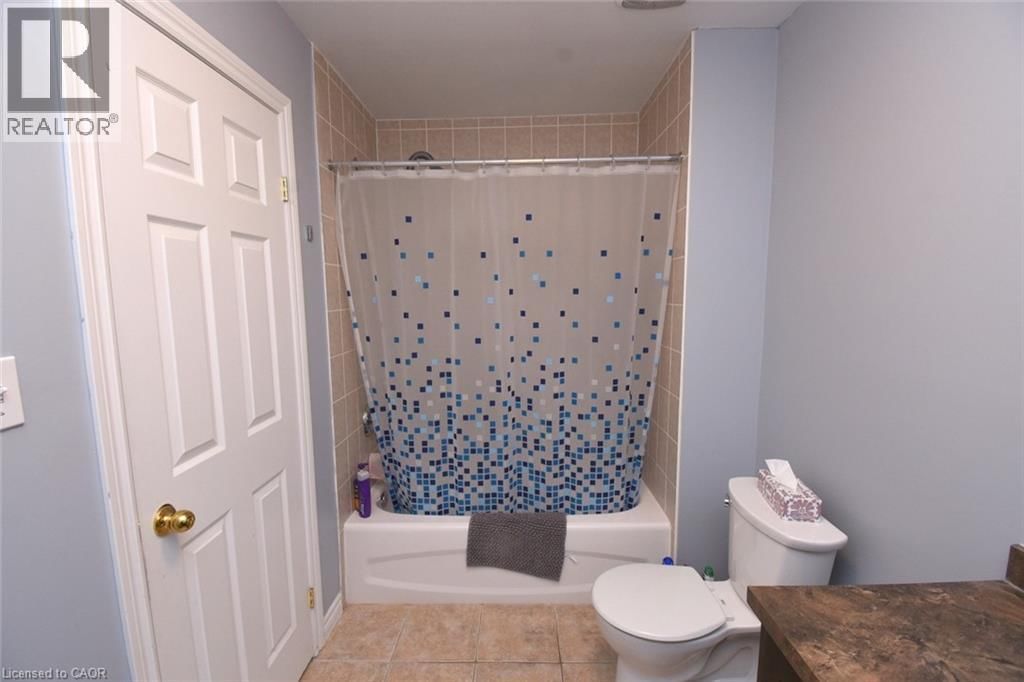 16 MIDANBURY WAY Image 26