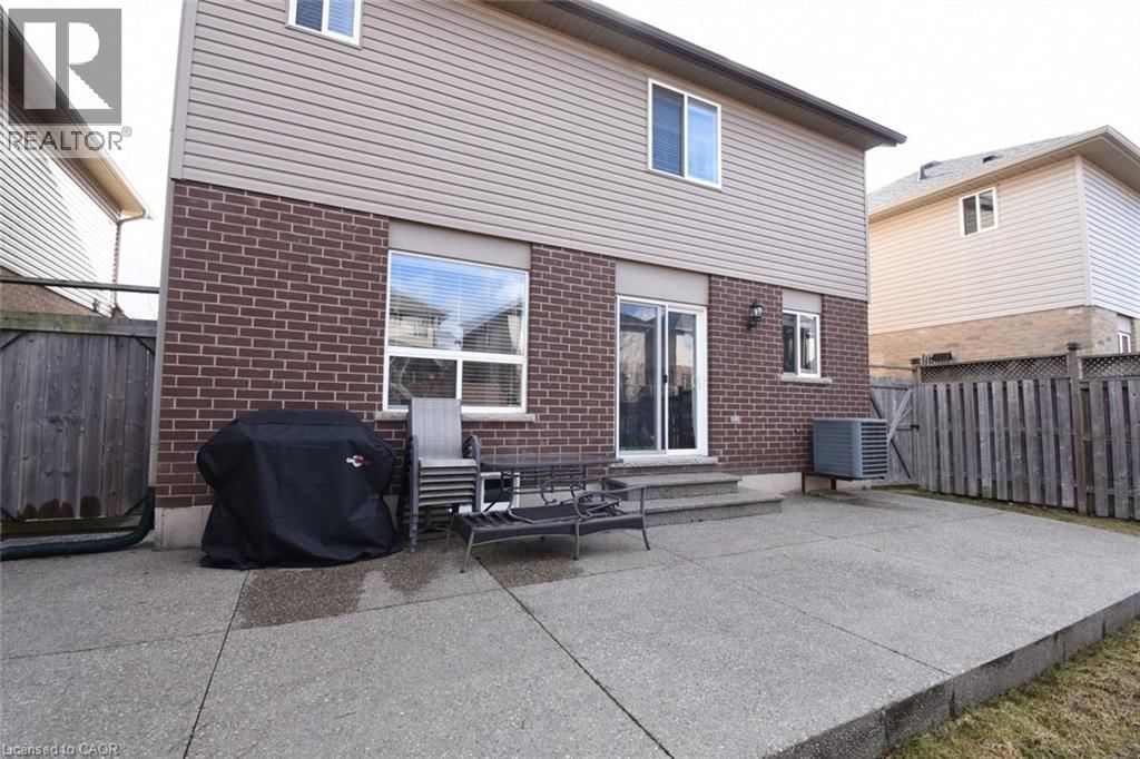 16 MIDANBURY WAY Image 29