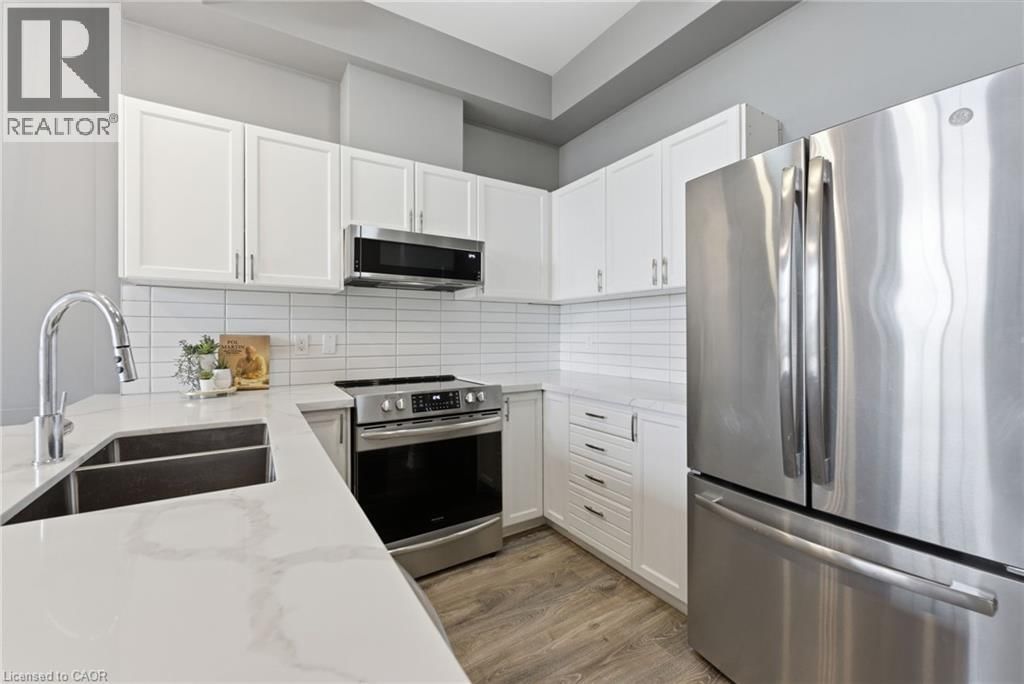 322 - 262 DUNDAS STREET EAST Image 10