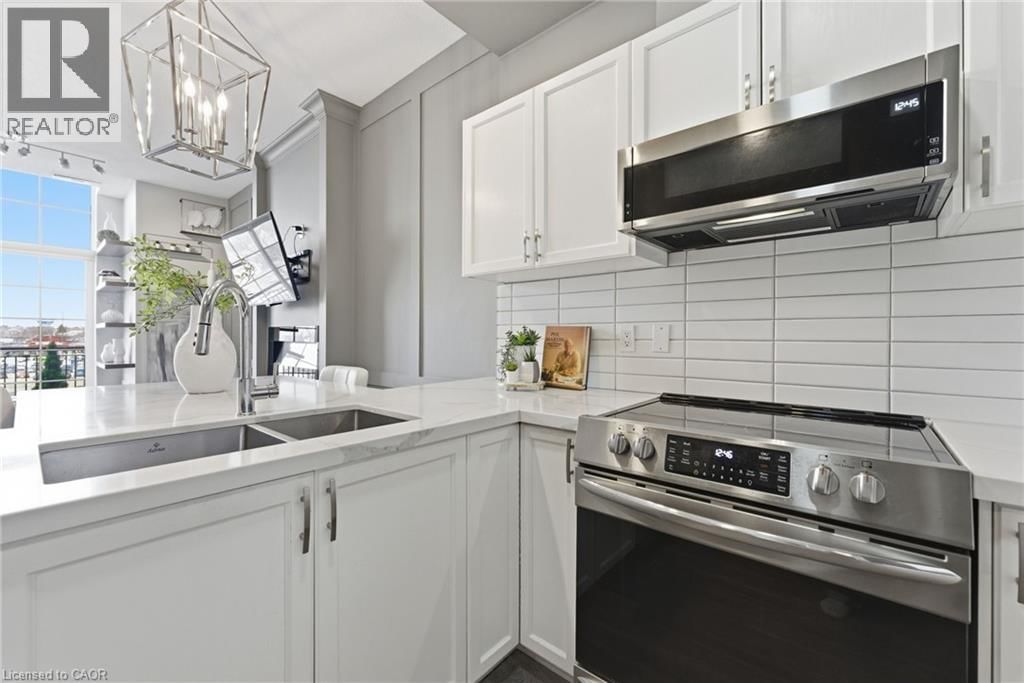 322 - 262 DUNDAS STREET EAST Image 9