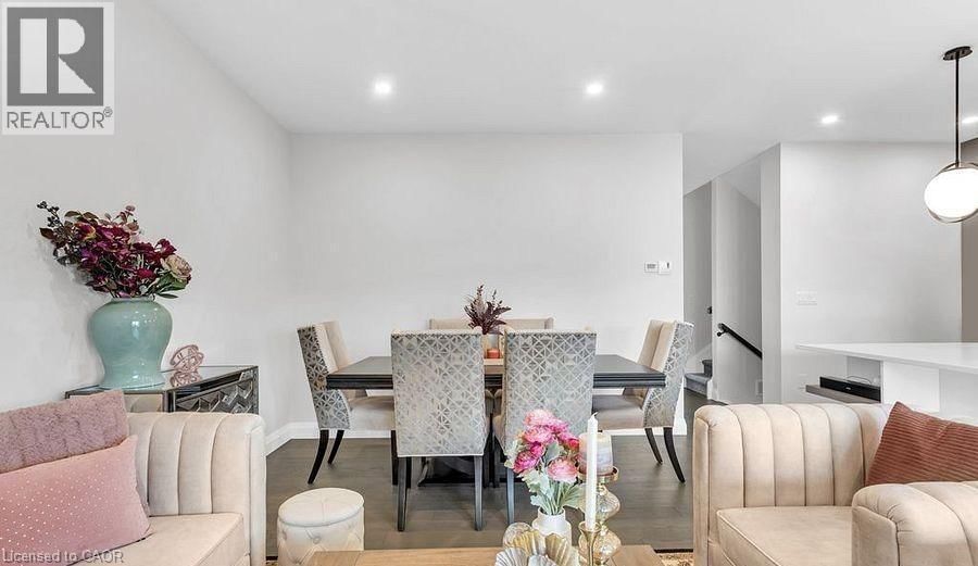 602 - 361 QUARTER Image 18