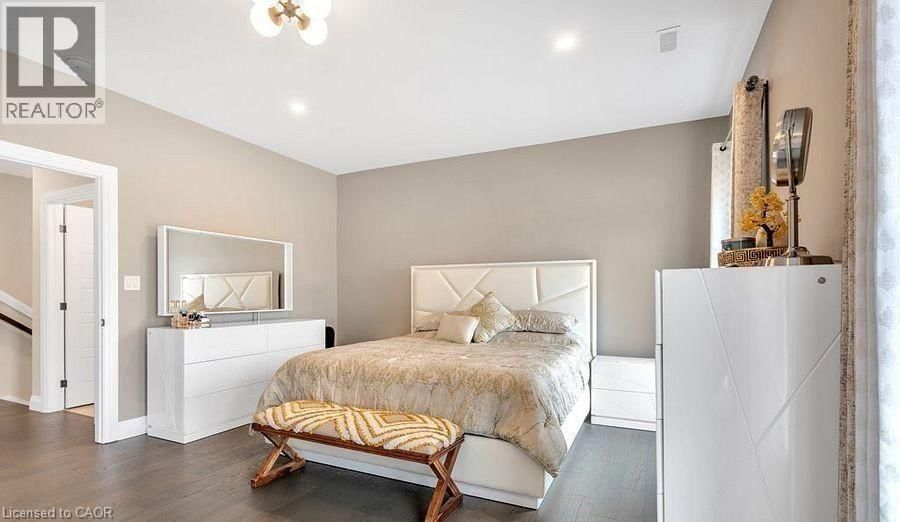 602 - 361 QUARTER Image 22