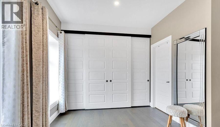 602 - 361 QUARTER Image 24