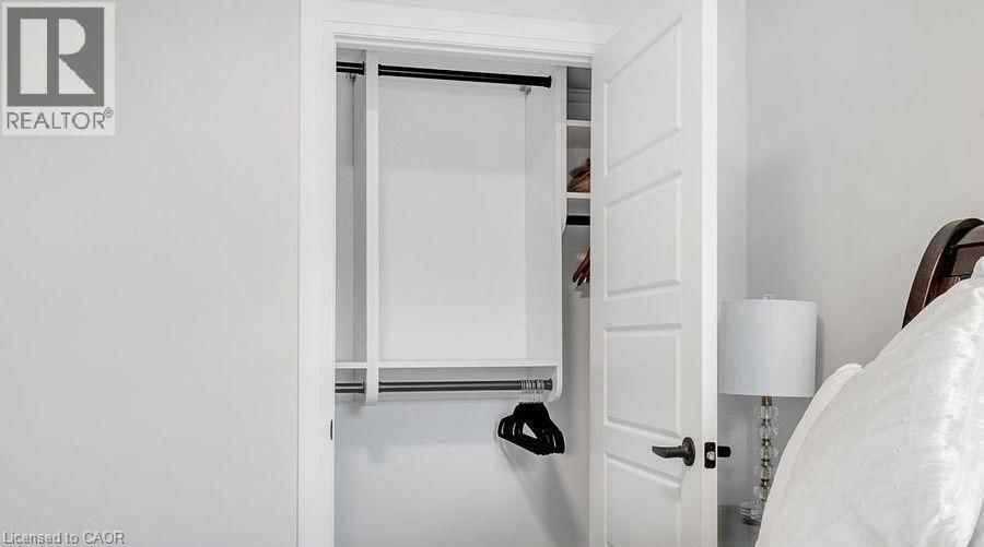 602 - 361 QUARTER Image 31