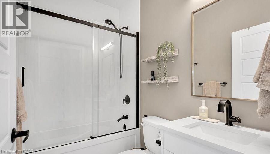 602 - 361 QUARTER Image 32