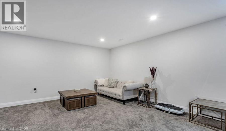 602 - 361 QUARTER Image 36