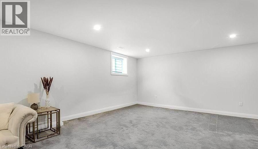 602 - 361 QUARTER Image 37