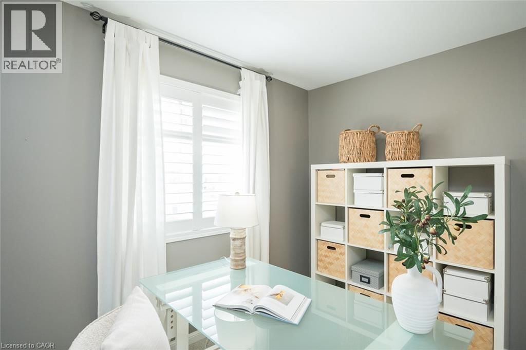 2377 STONE GLEN CRESCENT Image 26