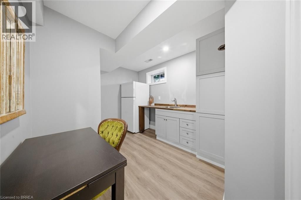 27 JASPER STREET Image 22