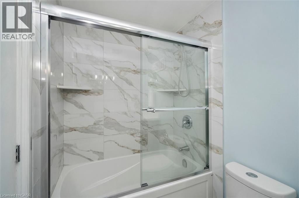 7 - 121 MORGAN AVENUE Image 21