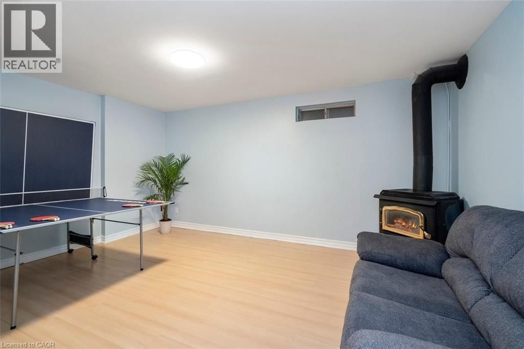 7 - 121 MORGAN AVENUE Image 24