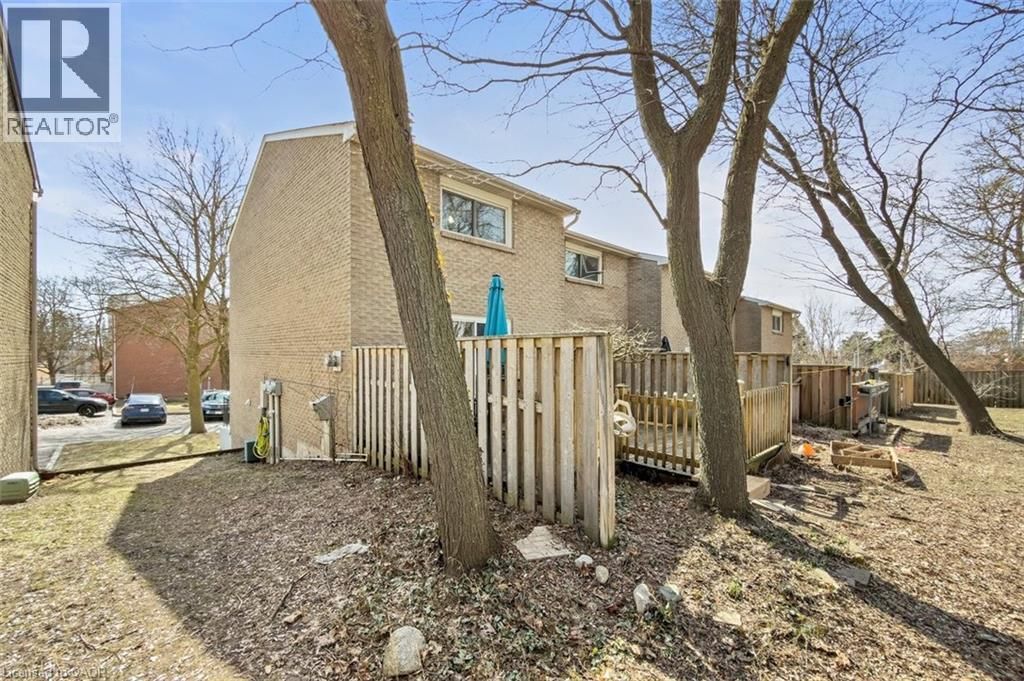 7 - 121 MORGAN AVENUE Image 29