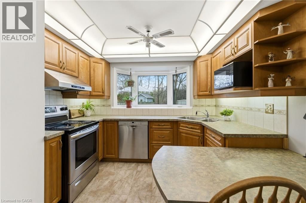 222 RIVERVIEW STREET Image 17