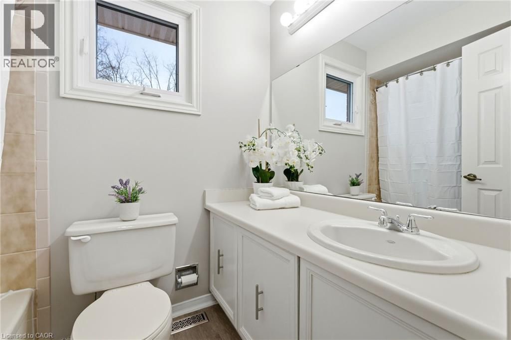 222 RIVERVIEW STREET Image 29