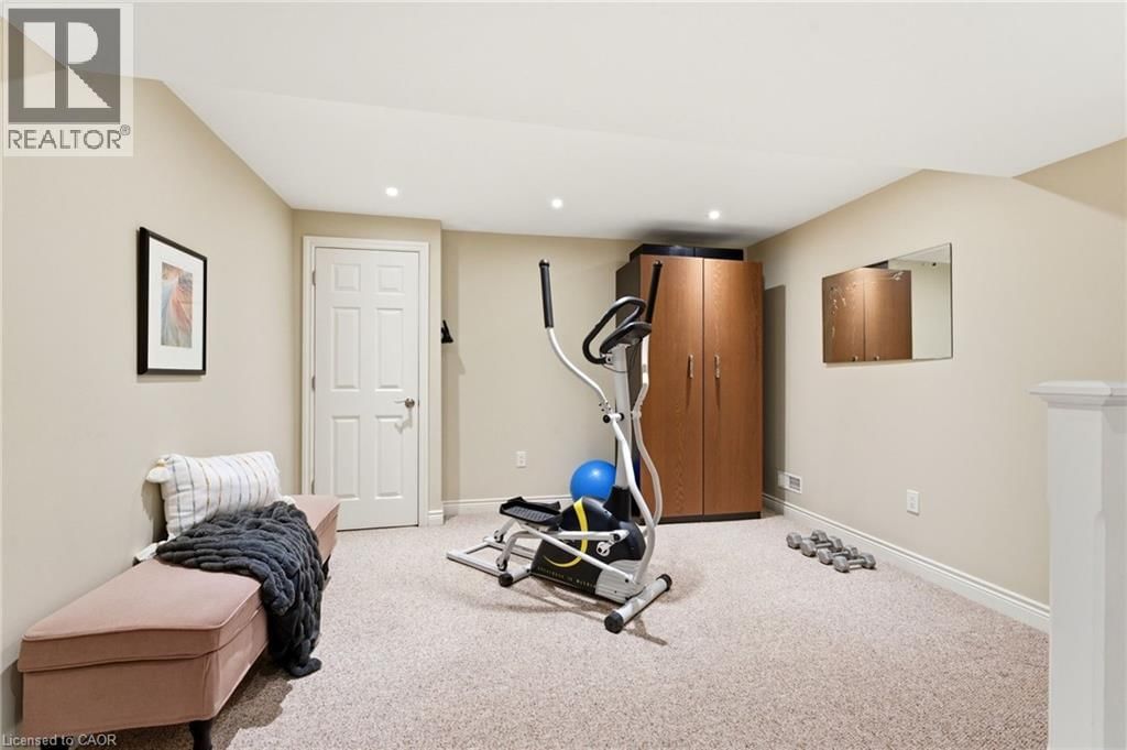 222 RIVERVIEW STREET Image 36