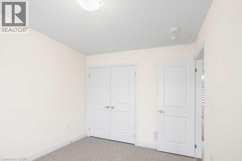 456 ADELAIDE STREET Image 25