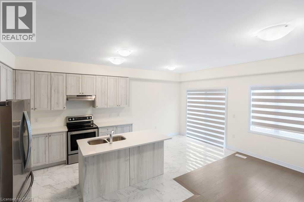 456 ADELAIDE STREET Image 5