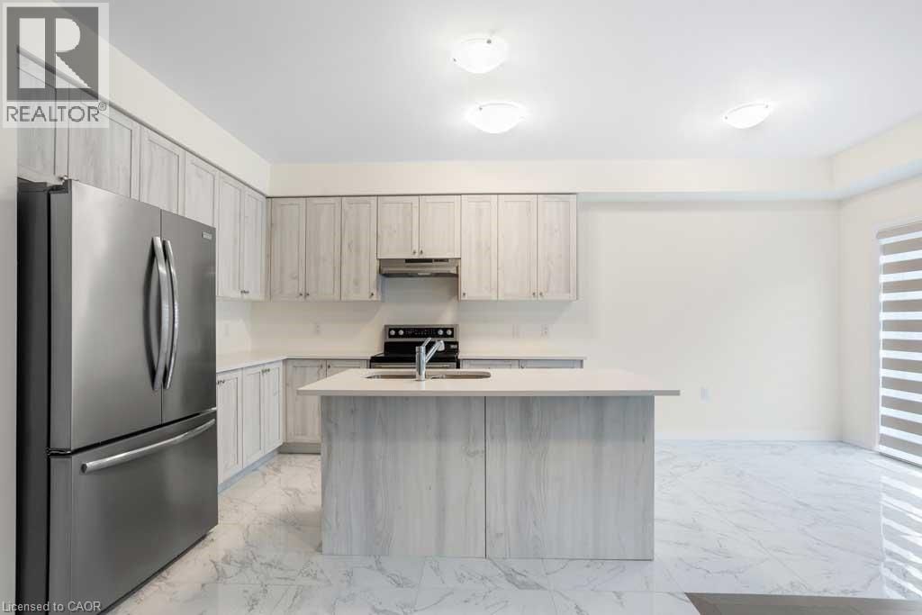 456 ADELAIDE STREET Image 7