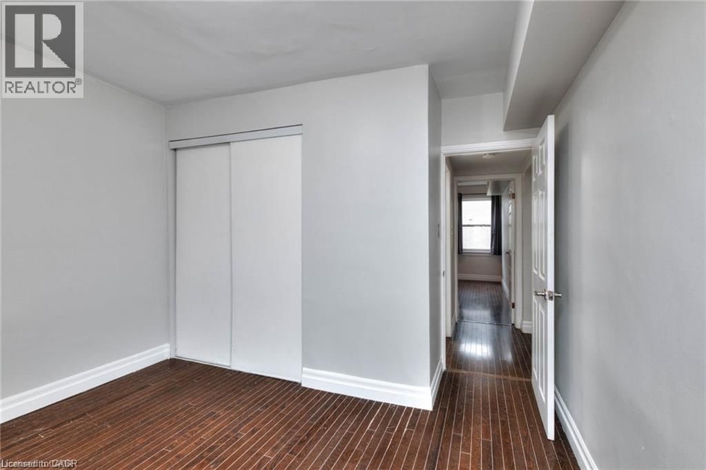 839 STIRLING AVENUE SOUTH Image 12