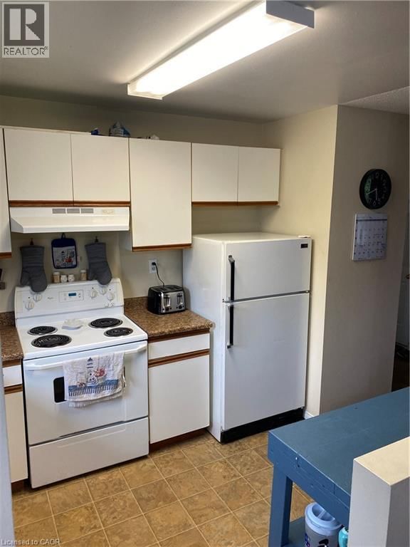 839 STIRLING AVENUE SOUTH Image 20