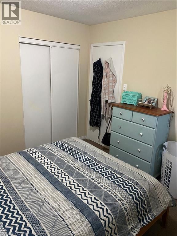 839 STIRLING AVENUE SOUTH Image 25