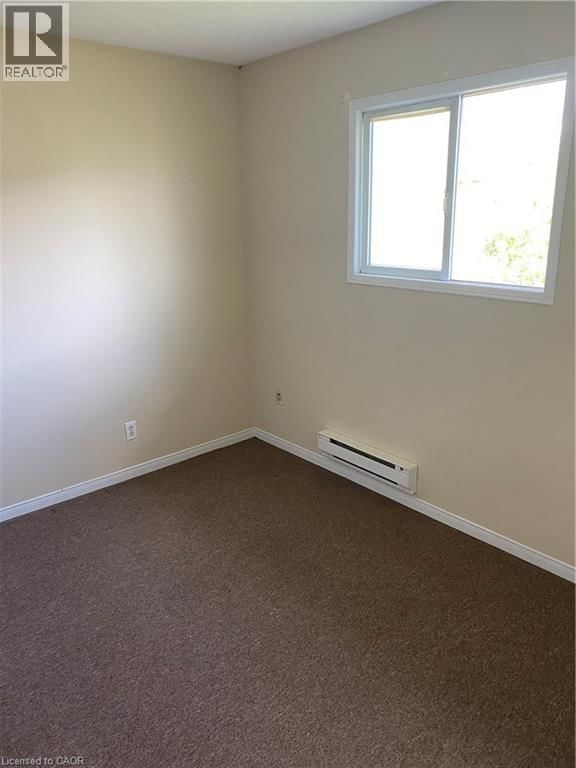 839 STIRLING AVENUE SOUTH Image 28