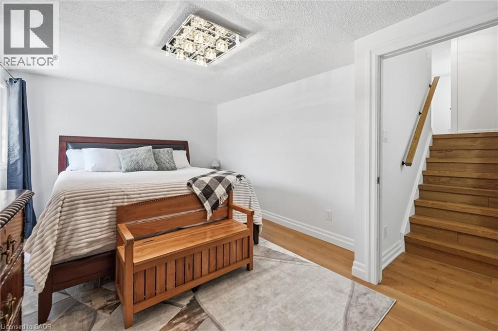 112 - 680 REGENCY COURT Image 20