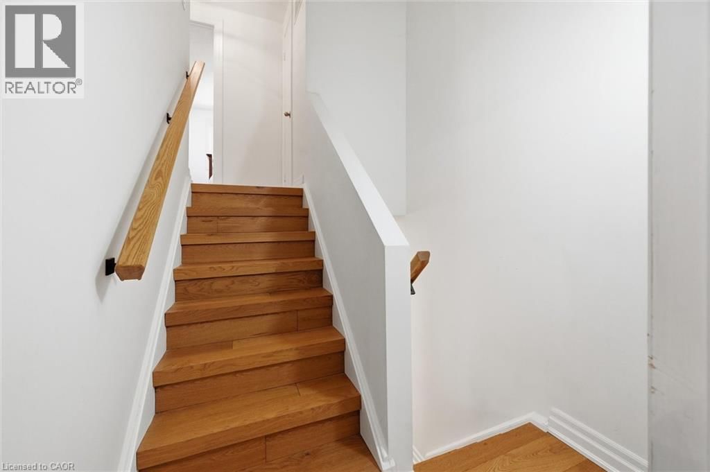 112 - 680 REGENCY COURT Image 22