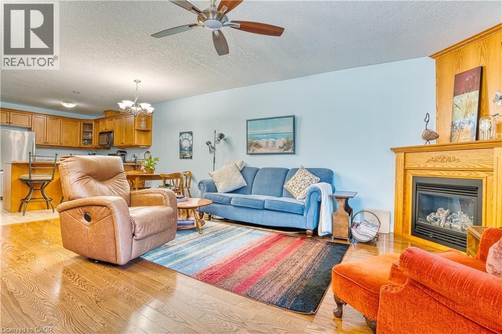 906 BAKER AVENUE SOUTH Image 11