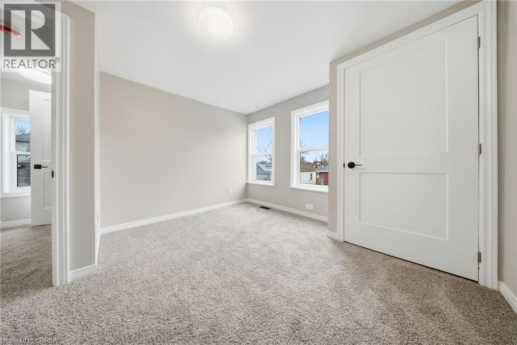 17 ABLE AVENUE Image 13