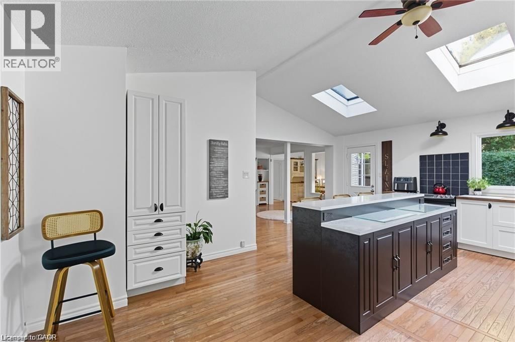 345 JERSEYVILLE ROAD WEST Image 17