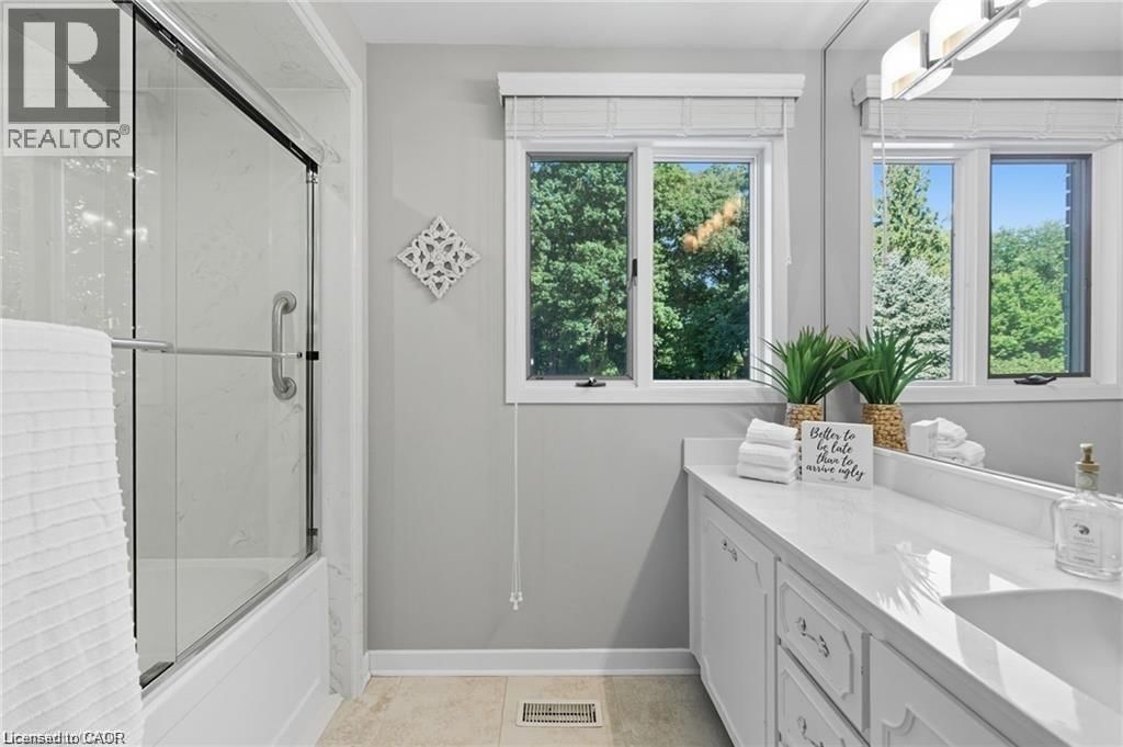 345 JERSEYVILLE ROAD WEST Image 27