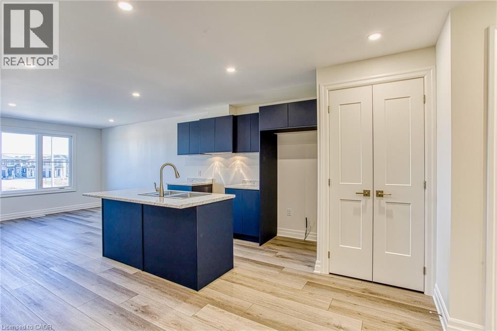 Upper - 7497 MARVEL DRIVE Image 4