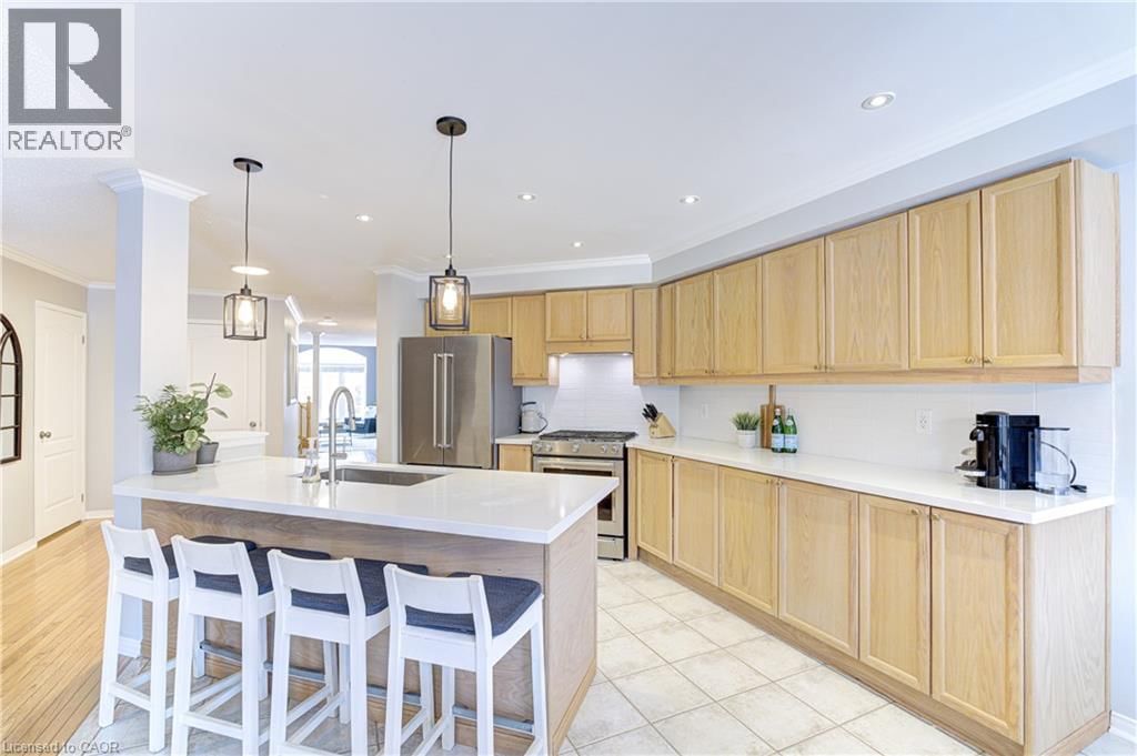 2142 MEADOWGLEN DRIVE Image 5