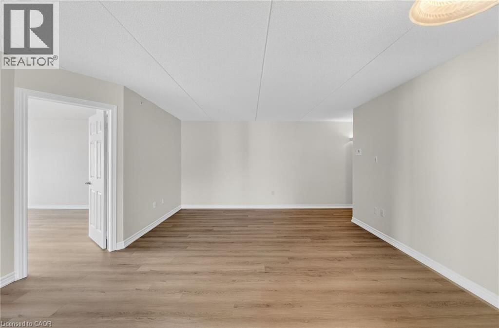 301 - 1350 MAIN STREET EAST Image 11