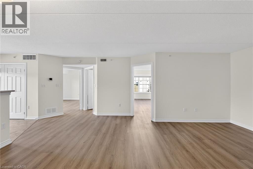 301 - 1350 MAIN STREET EAST Image 13