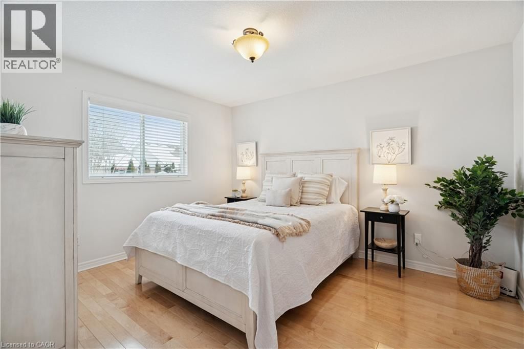 75 DOCTOR MOORE COURT Image 13