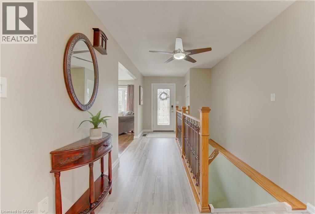 117 ERINBROOK DRIVE Image 4