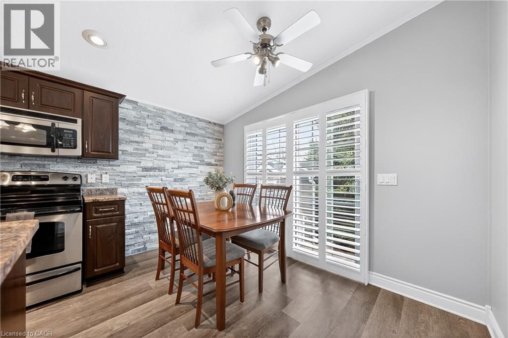 5 ELM STREET Image 10