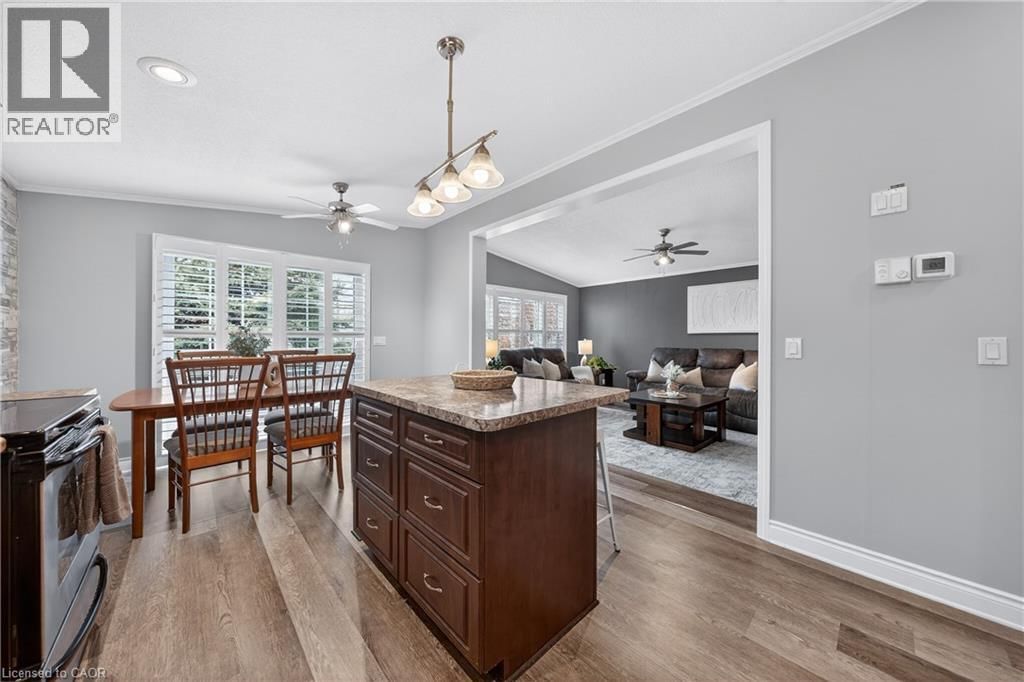 5 ELM STREET Image 12