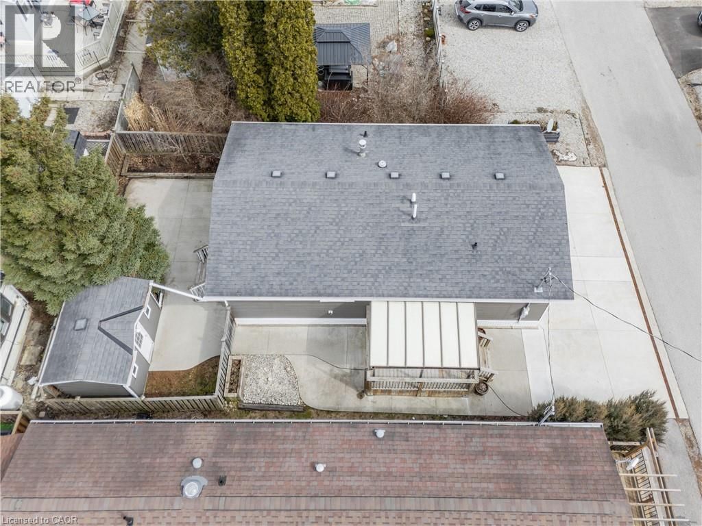 5 ELM STREET Image 43