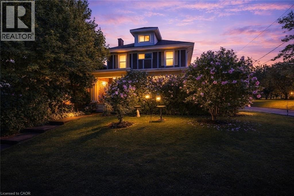 2 CARLETON STREET NORTH Image 31