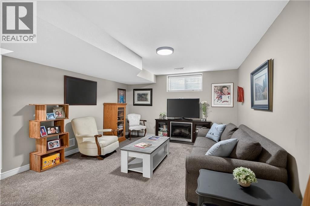 36 BANKS STREET Image 28