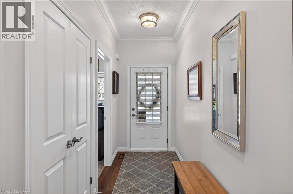 36 BANKS STREET Image 3