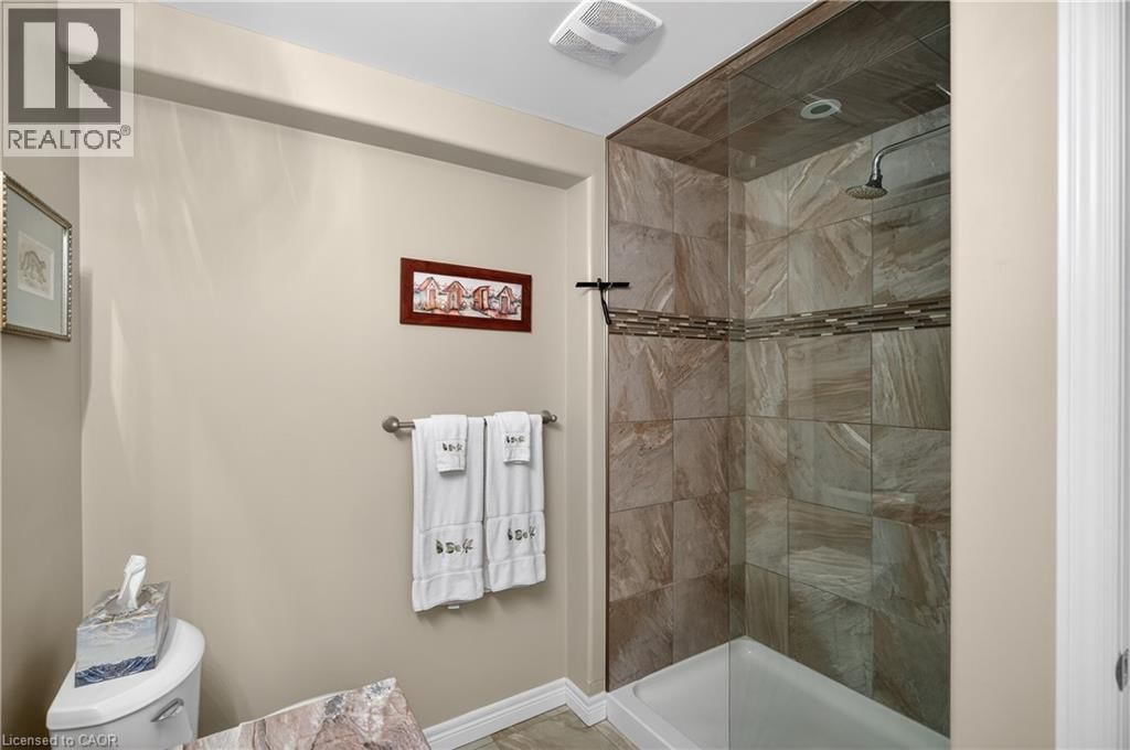 36 BANKS STREET Image 37