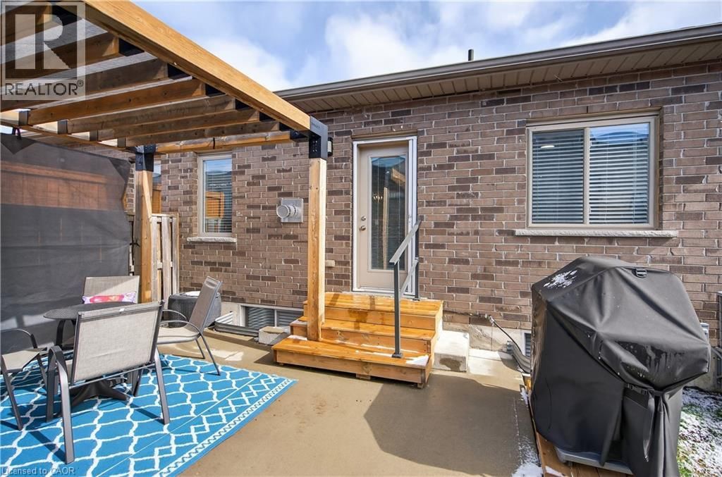 36 BANKS STREET Image 39