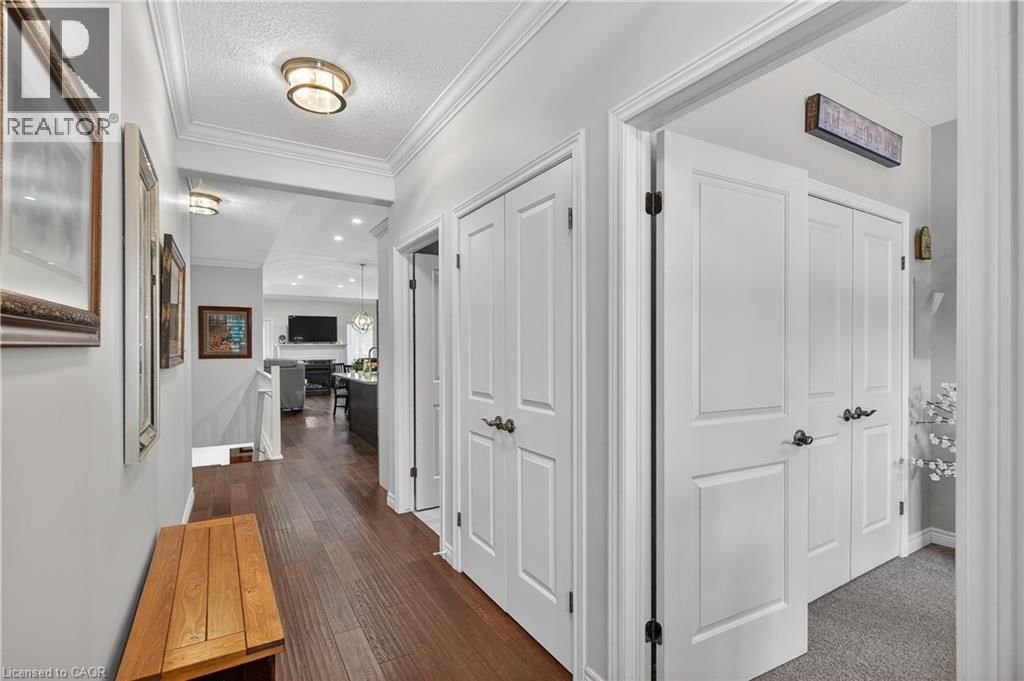 36 BANKS STREET Image 4